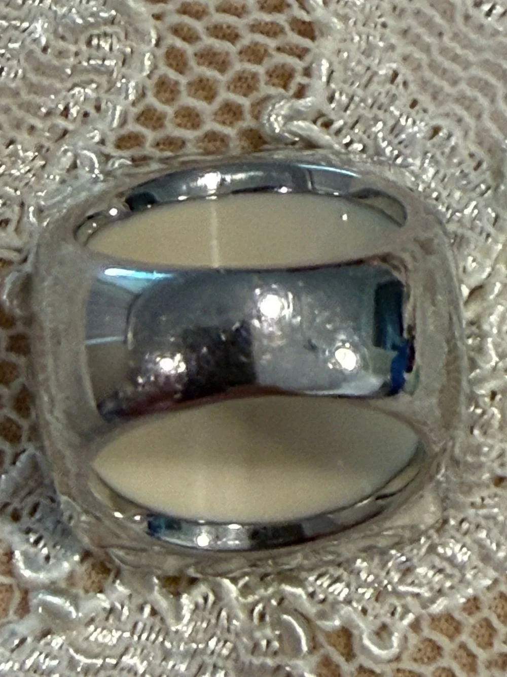 Silver tone filigree heart & ivory chunky ring SZ 6 navy featherweight earrings